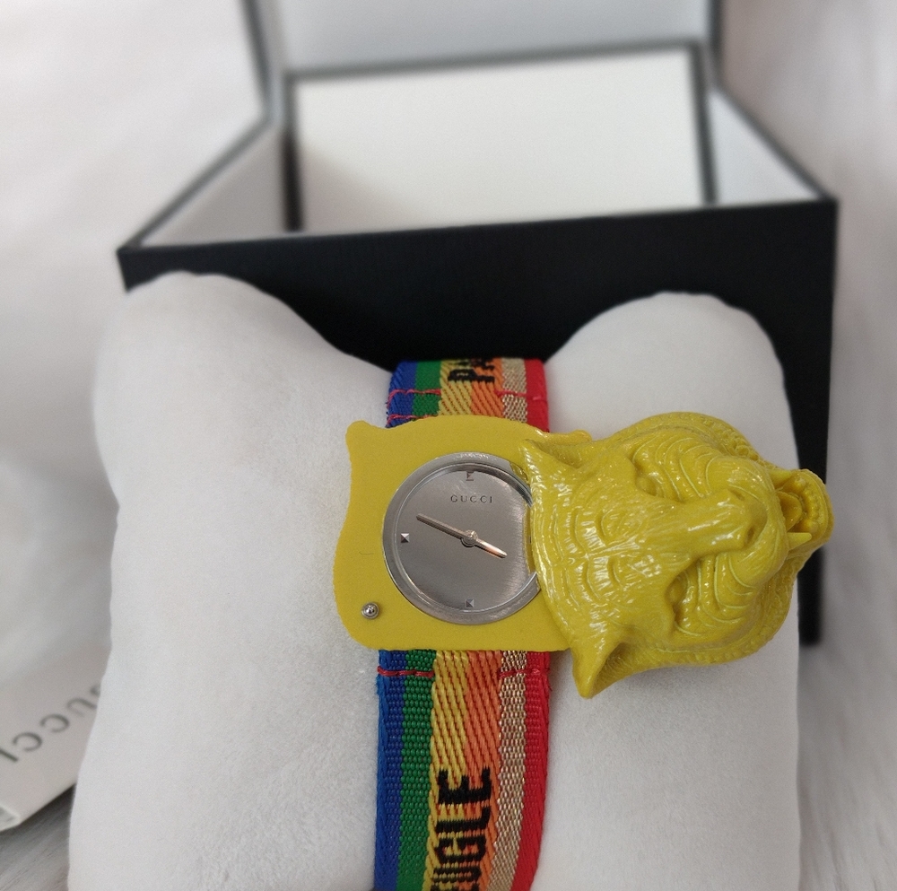 RARE EDITION Rainbow Tiger Gucci Watch
